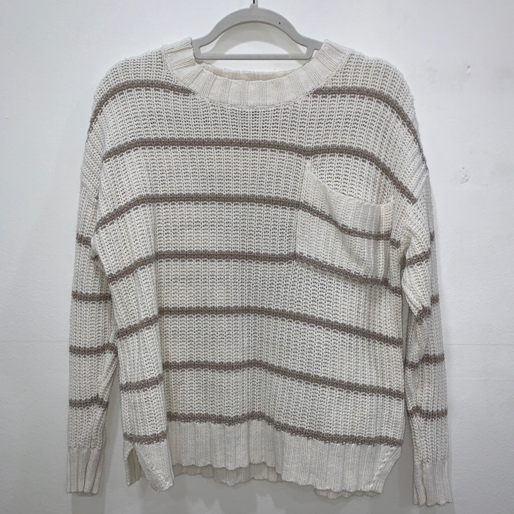 American Eagle sweater